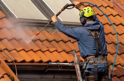 Démoussage et hydrofuge de toiture au Châtelier